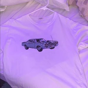Brandy Melville car T-shirt